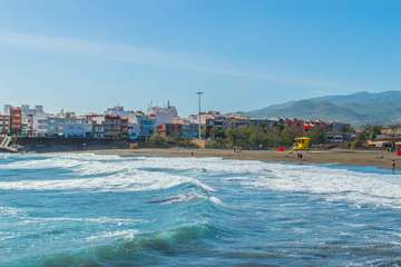 Melenara se pone roja el día de Reyes (Foto Antonio Rico)
